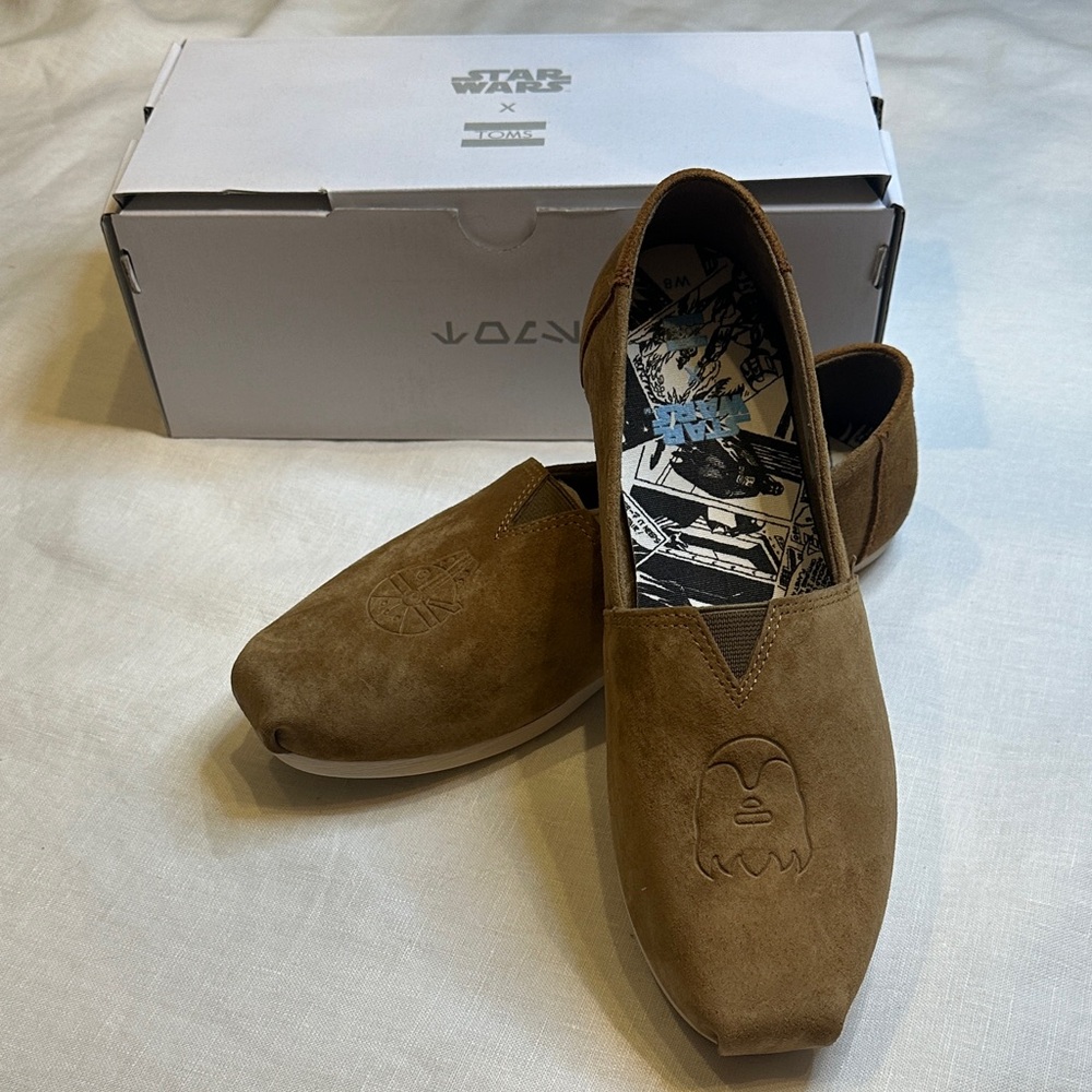 Toms Brown Star Wars Women's Slip-Ons